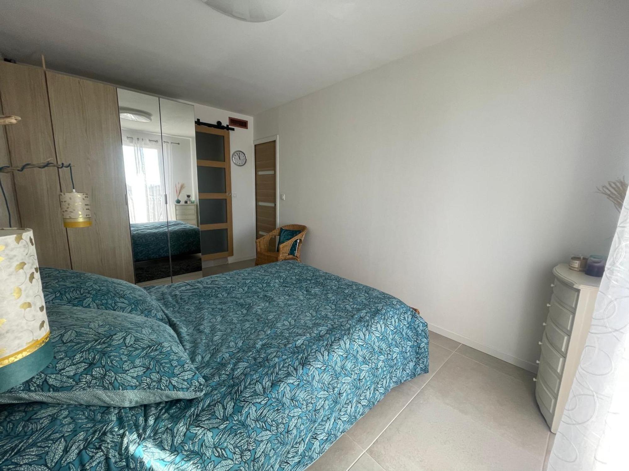 T2 Vue Pyrenees Au Sud De Appartement